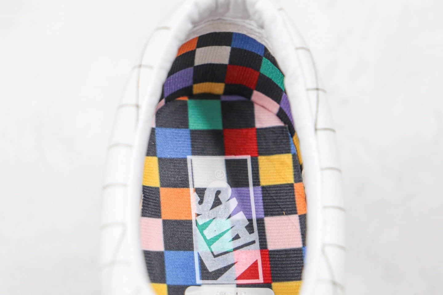 万斯VANS ERA U-COLOR公司级版本低帮涂涂画画系列填空题颜料涂鸦安娜海姆帆布鞋 货号：VN0A4U391UG