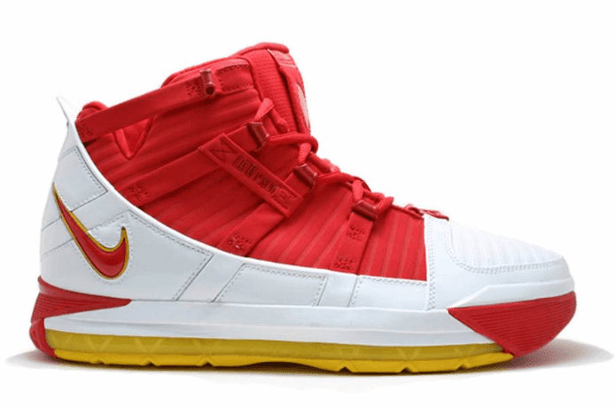 LeBron 3费尔法克斯高中 PE 配色要市售了！今年回归！ 货号：DH3925-100