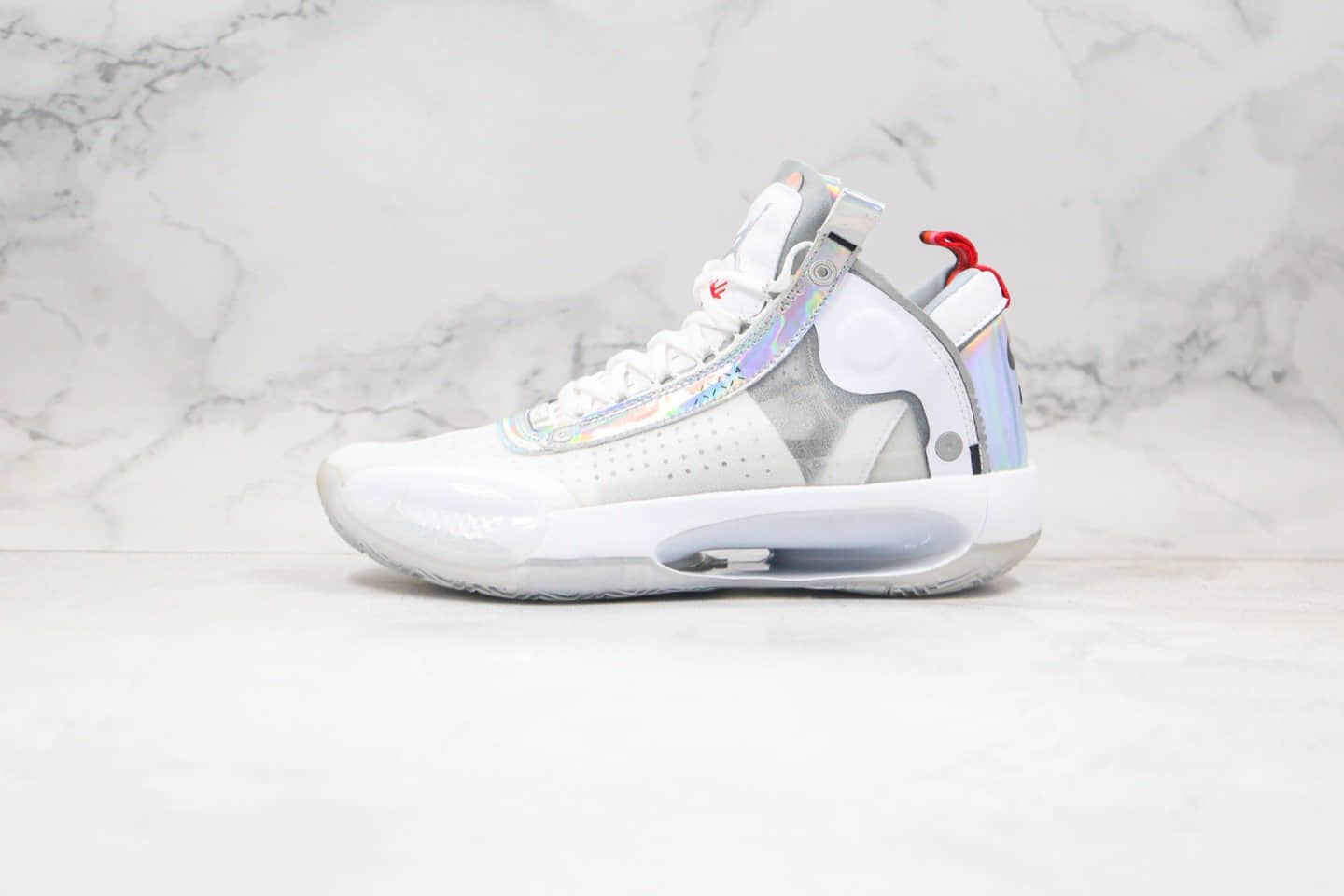 乔丹Air Jordan 34“White Iridescent”纯原版本AJ34白镭射原装大盒一比一还原 货号:BQ3381-101