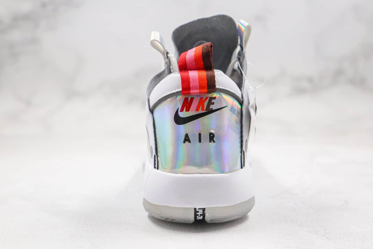 乔丹Air Jordan 34“White Iridescent”纯原版本AJ34白镭射原装大盒一比一还原 货号:BQ3381-101