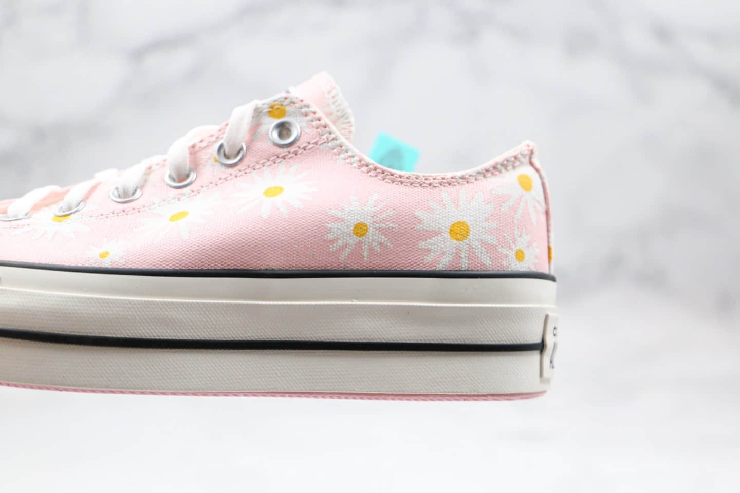匡威Converse公司级版本低帮厚底小雏菊粉色小菊花增高帆布鞋原厂硫化大底 货号：568934C