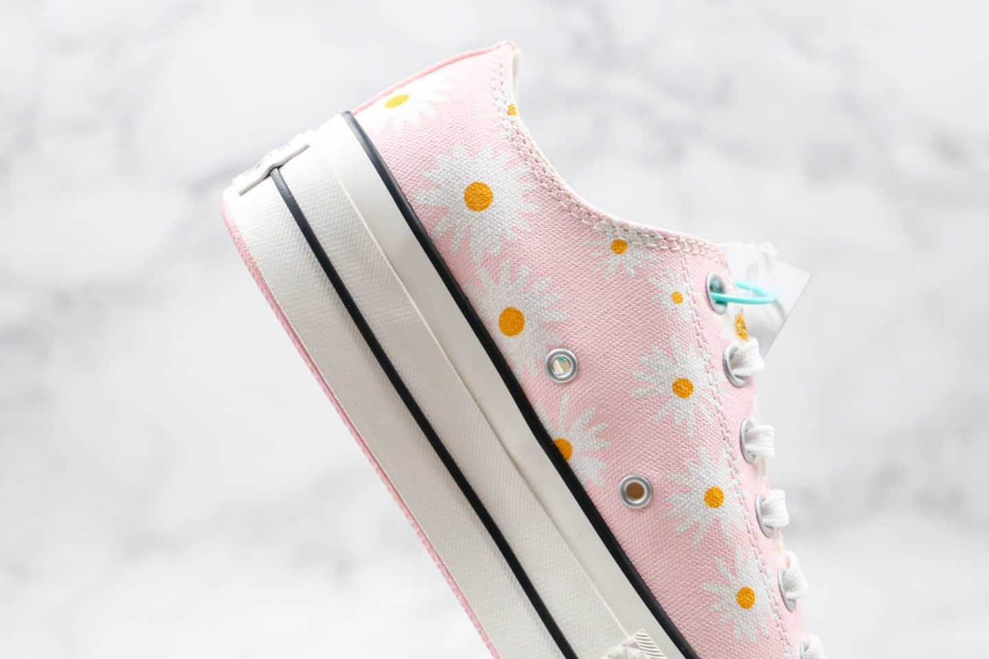 匡威Converse公司级版本低帮厚底小雏菊粉色小菊花增高帆布鞋原厂硫化大底 货号：568934C