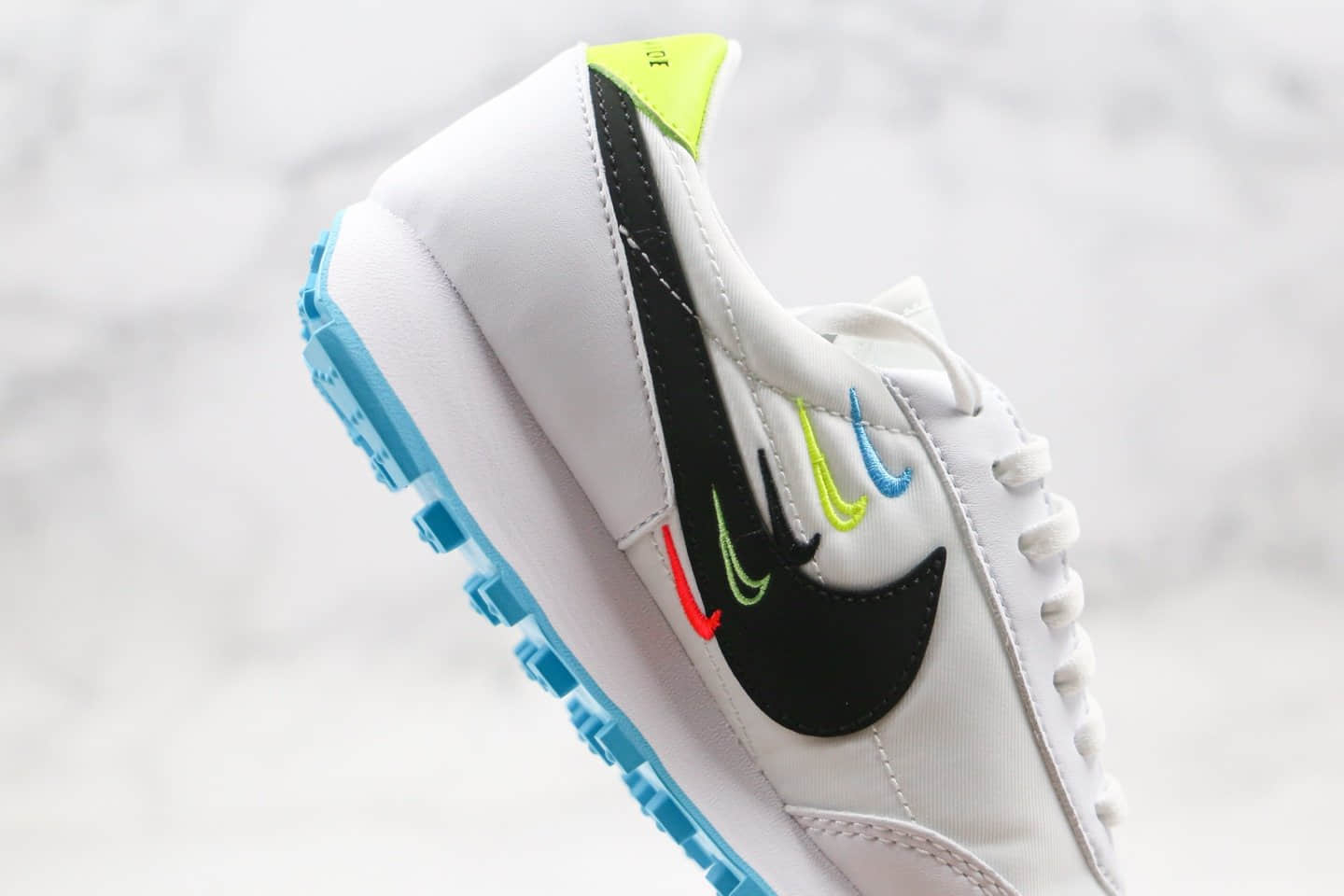 耐克Nike Daybreak Wordwide公司级版本华夫慢跑鞋白黑四钩原底原面 货号：CK2606-100