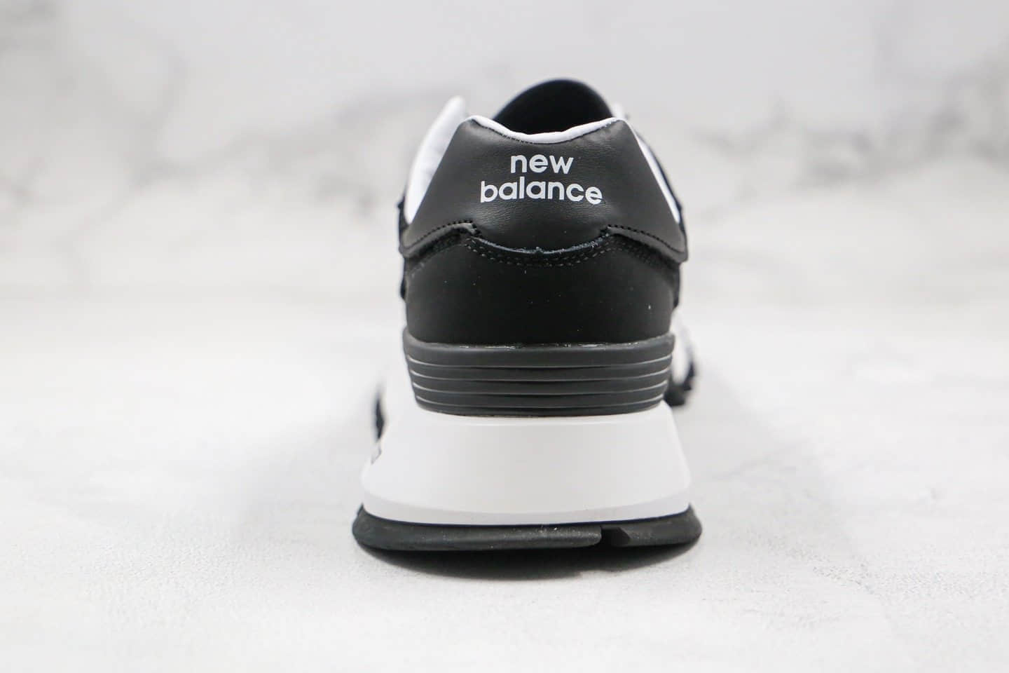 新百伦Comme Des Garcons Homme x New Balance Rc1300纯原版本NB1300复古跑鞋黑白色独立大底私模 货号:MS1300WJ