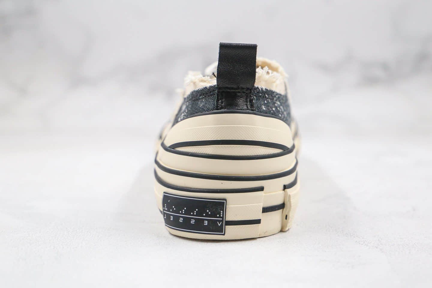 吴建豪VESSEL G.O.P. Low纯原版本低帮解构重叠木酥鞋腰果花米白配色正确原装渐变鞋盒 货号：F19X001