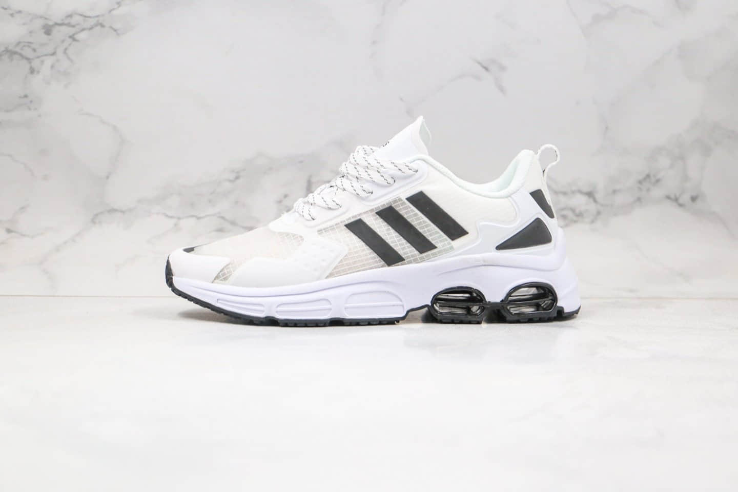 阿迪达斯adidas Quadcube公司级版本复古气垫跑鞋厚底运动鞋白黑色原数据开发 货号：FG7172