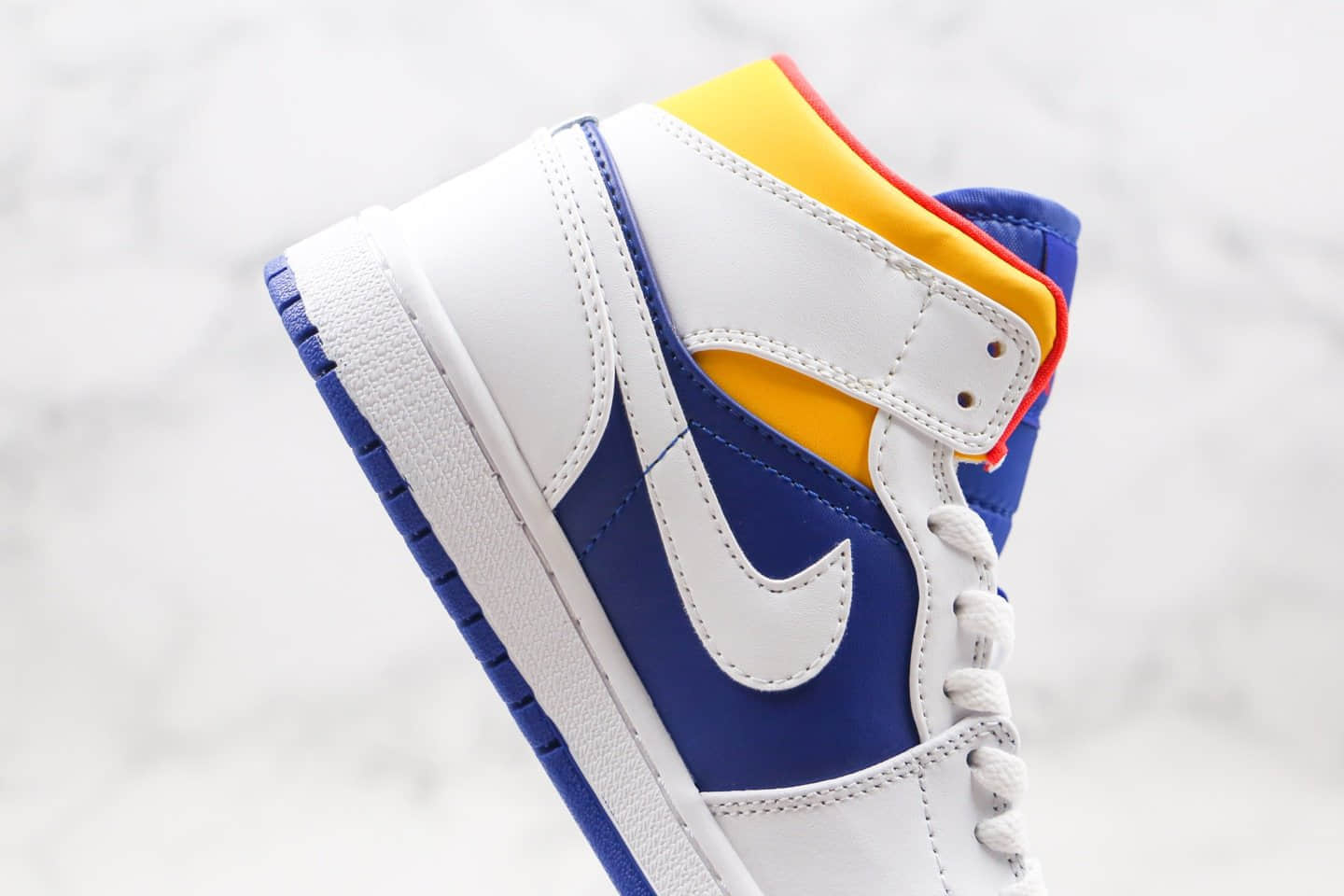 乔丹Air Jordan 1 Mid Euro Tour纯原版本中帮AJ1白蓝黄色篮球鞋原档案数据开发原盒原标 货号:554724-131