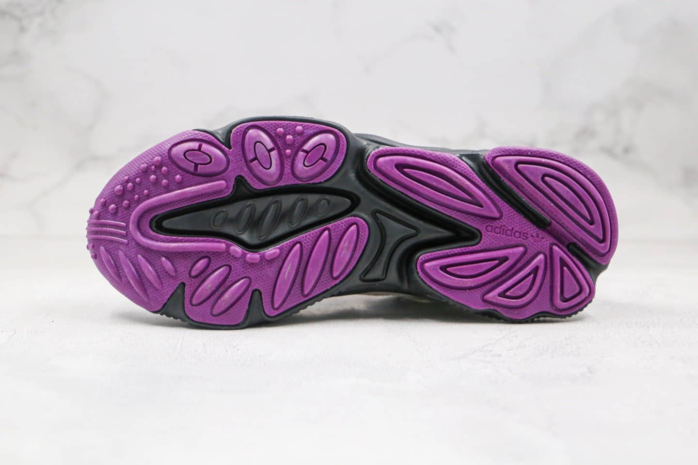 阿迪达斯Adidas Ozweego纯原版本三叶草水管老爹鞋灰紫色原楦头纸板打造 货号：EF4050
