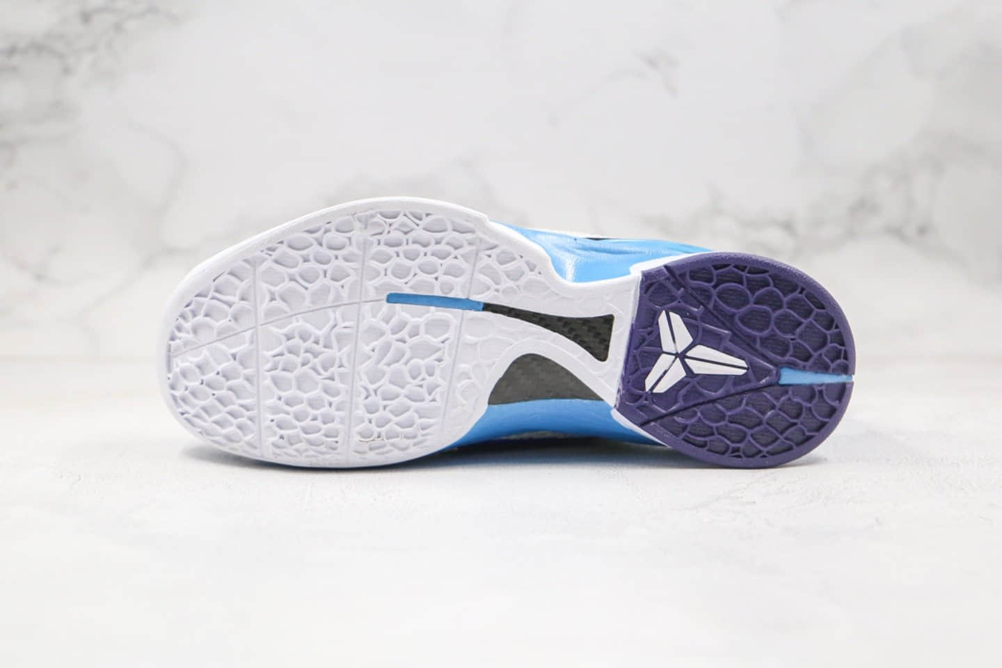 耐克Nike Zoom Kobe VI纯原版本科比6代蓝色波点鱼鳞纹配色内置真实碳板加持支持实战 货号：429659-102