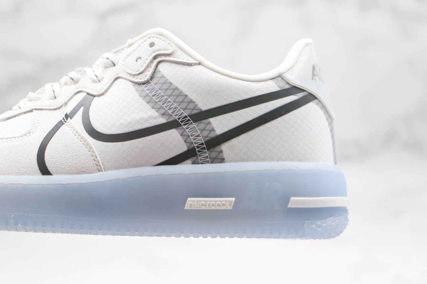 耐克Nike Air Force 1 React QS Light Bone纯原版本低帮空军一号水晶底波纹冰块冰蓝色正确鞋垫颜色区别市面通货版本 货号：CQ8879-101