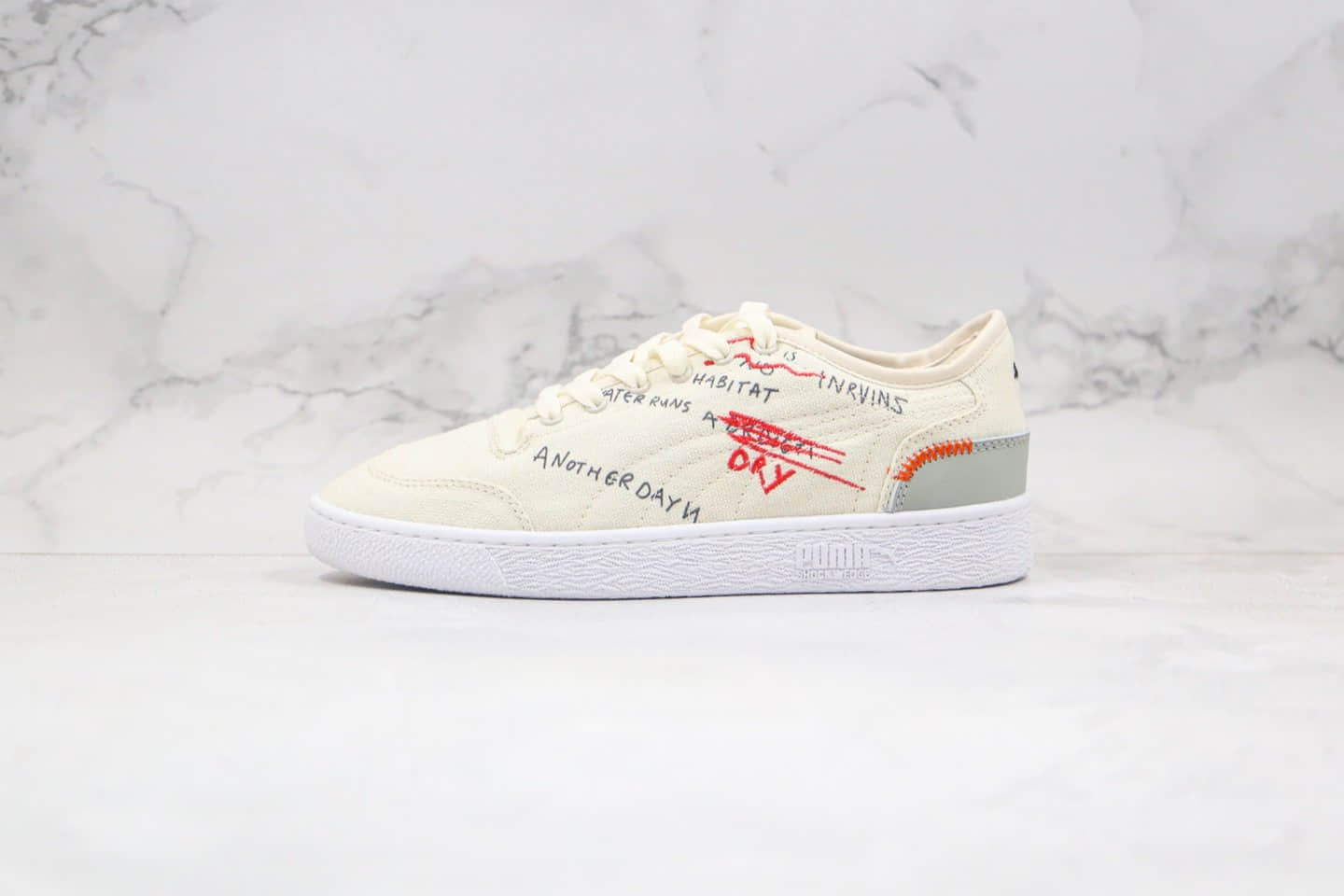 彪马Puma x Central Saint Martins Ralph纯原版本节约用水联名款低帮字母涂鸦米白色板鞋原盒原标 货号：372713-01