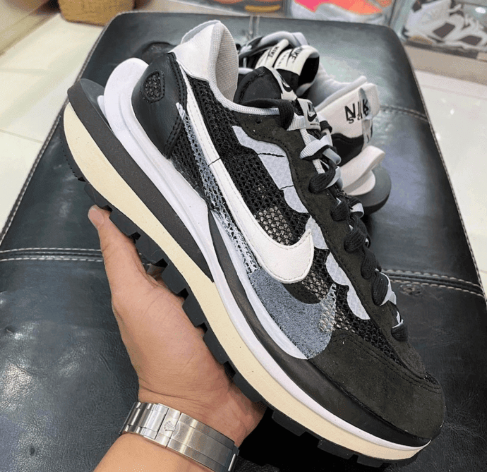 三款sacai x Nike VaporWaffle最新实物释出！