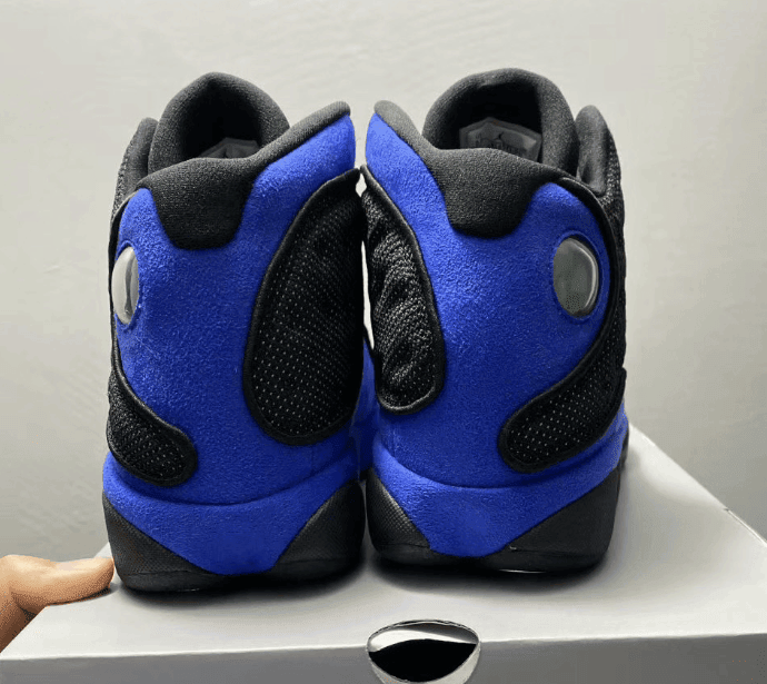 撞脸昆汀·理查德森 PE战靴!全新AJ13“Hyper Royal”实物图首度曝光! 货号:414571-040