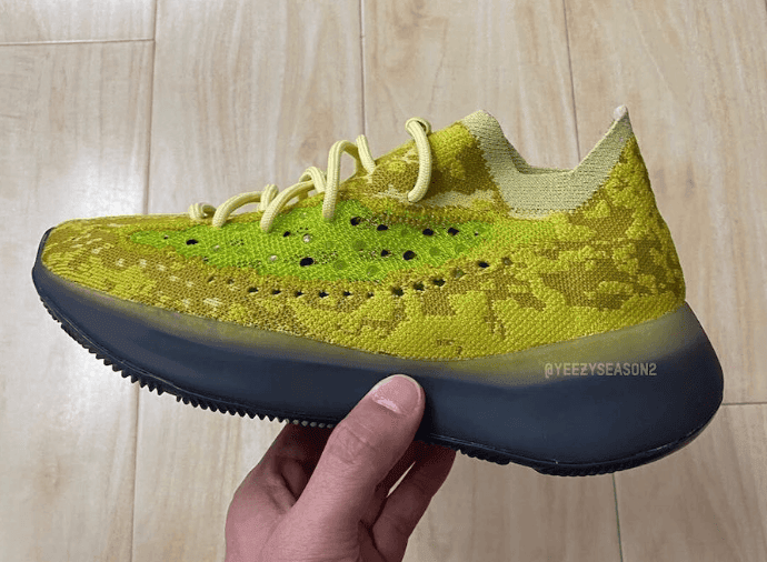 夜光 Yeezy 380“Hylte Glow”实物曝光!骚气十足! 货号:FZ4990