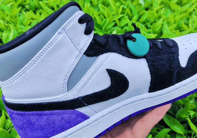 AJ1 Mid又有新配色！男女通吃款！