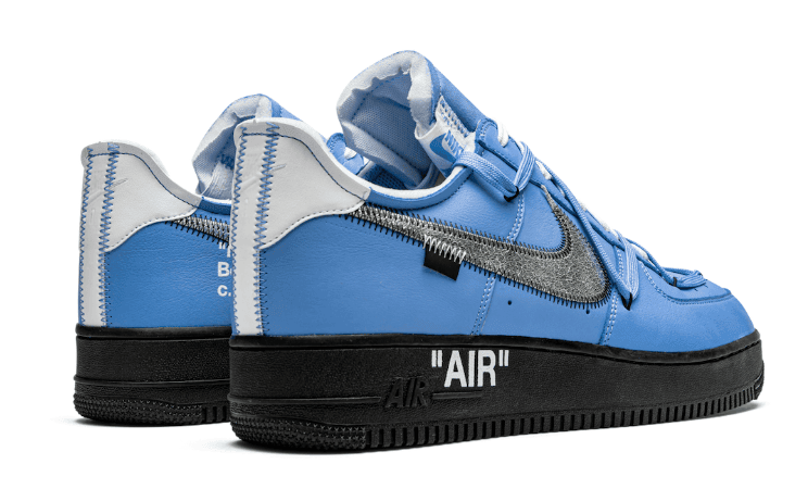 全新OW x AF1 “MCA”释出最新实物图!样品居然卖了将近1W美元!