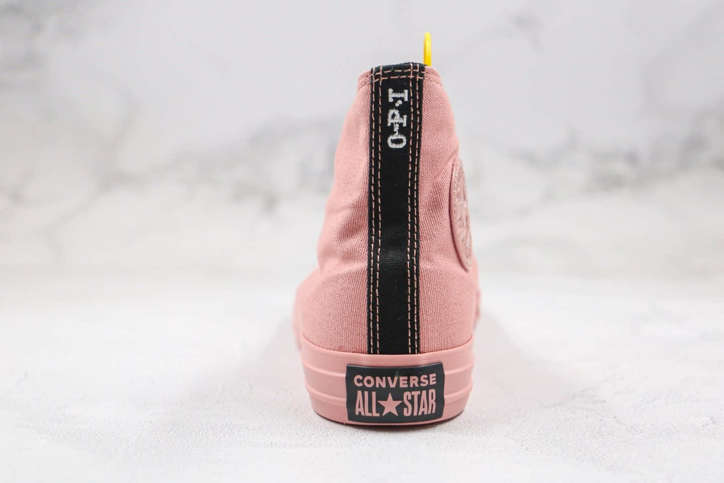 匡威Converse x opi chuck taylor all stat公司级版本高帮指甲油OPI联名款豆沙粉色硫化帆布鞋原厂硫化大底 货号：165729C