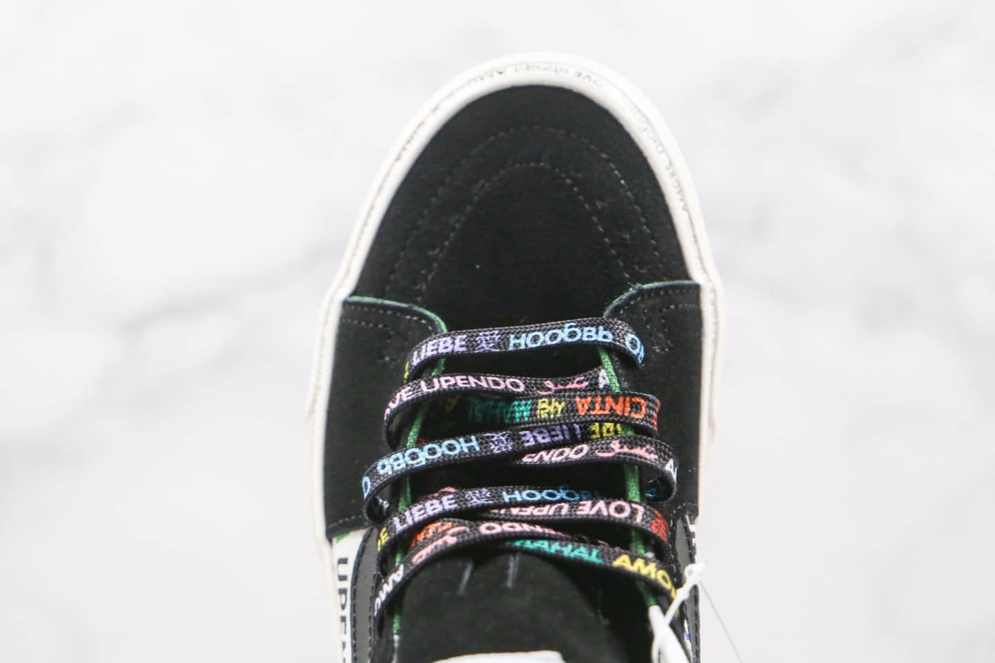 万斯Vans Vault Sk8-Hi Love公司级版本高帮情人节限定字母印花涂鸦骄傲月硫化板鞋原档案数据开发 货号：VN0A4CS5W43