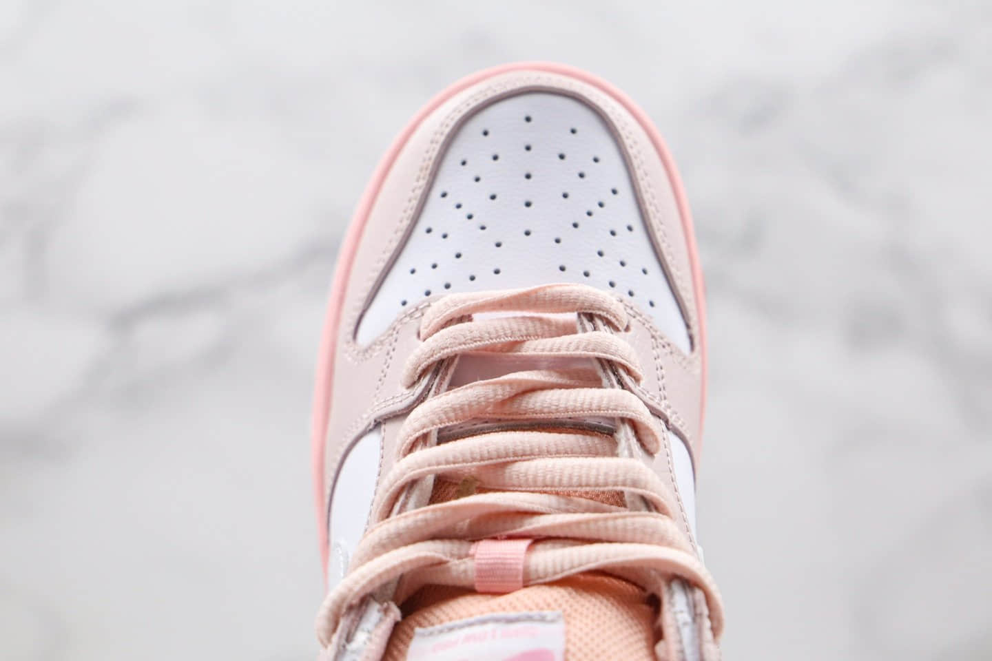 耐克Nike SB Dunk Low公司级版本低帮sb dunk板鞋粉鸽子樱花粉色内置Zoom气垫原盒原标 货号：BV1310-012