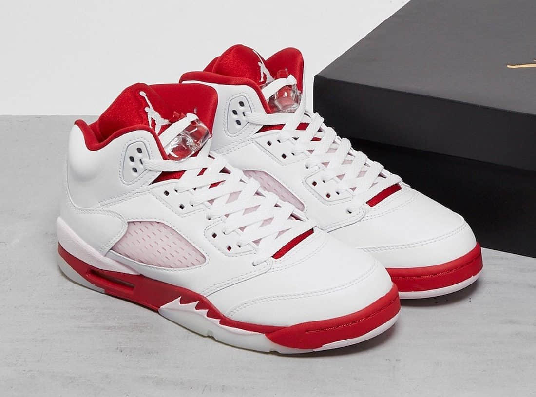 酷似情人节配色！Air Jordan 5 GS新配色10月登场！ 货号：440892-106