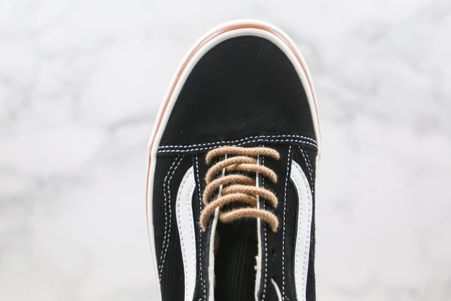 万斯Vans Old Skool 36公司级版本低帮灯芯绒安纳海姆圆带滑板鞋原厂硫化大底内置钢印 货号：VN0A38G2UPG