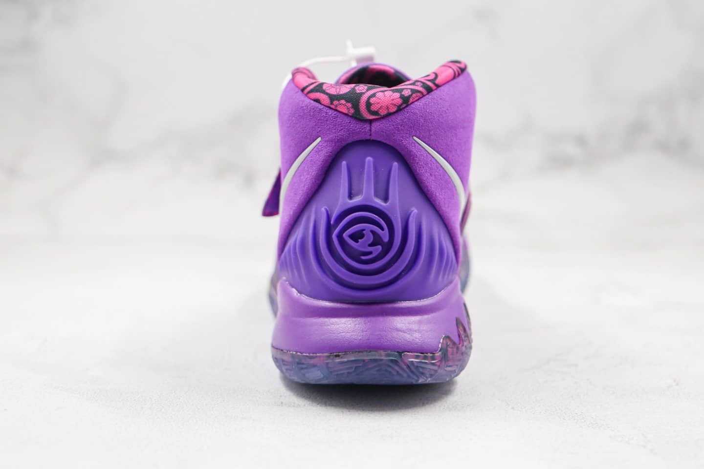 耐克Nike Kyrie 6纯原版本欧文6代实战篮球鞋镭射紫色内置气垫原楦头纸板打造 货号:BQ4630-009