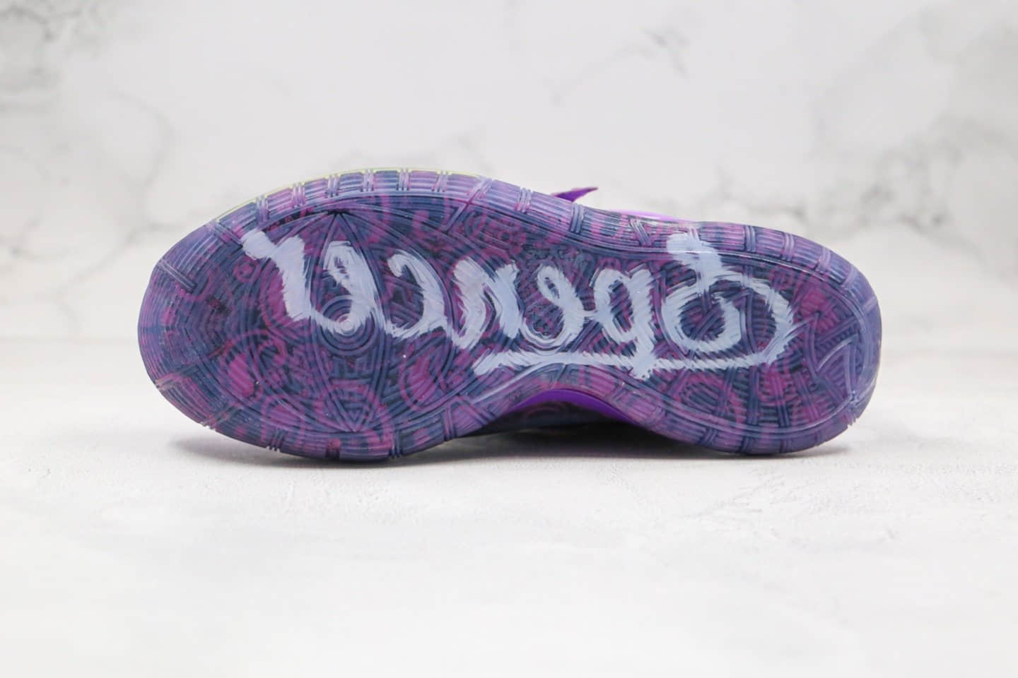 耐克Nike Kyrie 6纯原版本欧文6代实战篮球鞋镭射紫色内置气垫原楦头纸板打造 货号:BQ4630-009