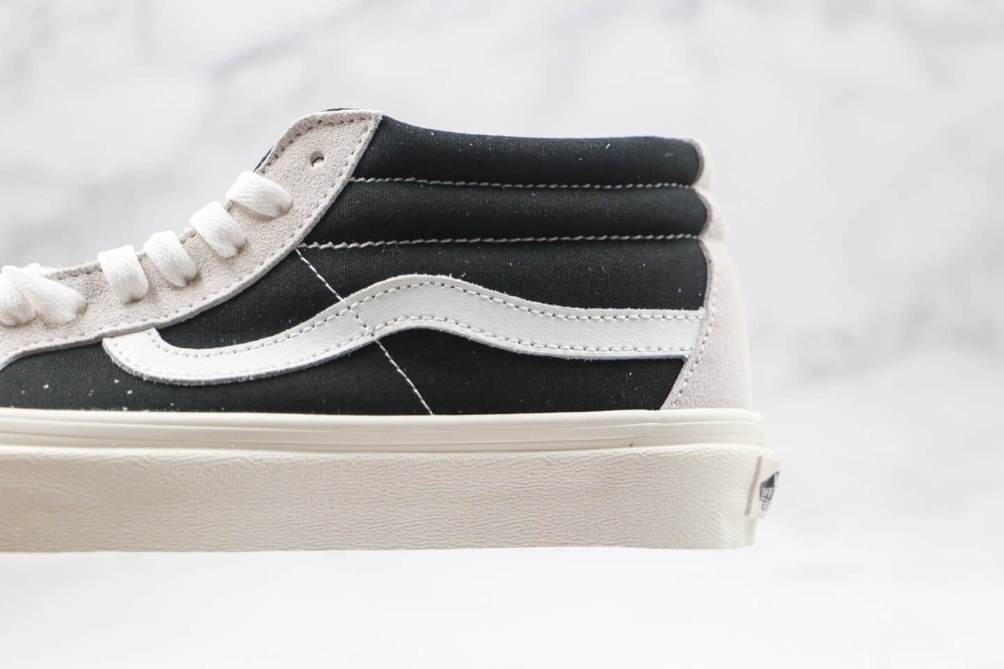 万斯Vans Sk8 Hi Mid公司级版本中帮国宝熊猫主题白黑色硫化板鞋原档案数据开发