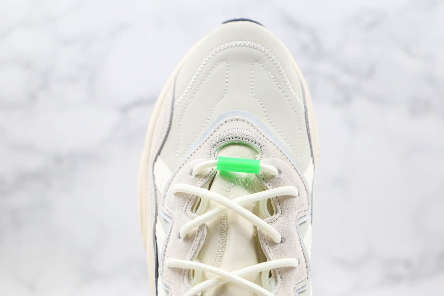 阿迪达斯Adidas Originals Ozweego纯原版本水管老爹鞋皮面浅灰色原档案数据开发 货号：EG8354