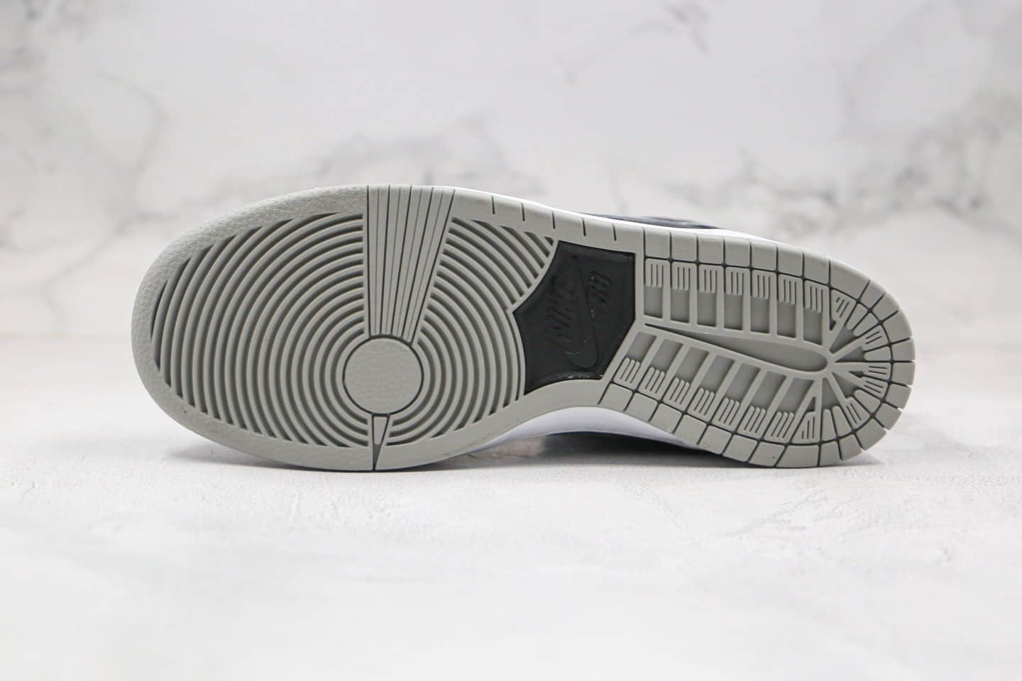 耐克Nike SB Dunk High J-Pack “Shadow”公司级版本高帮SB板鞋影子灰内置气垫 货号:854851-067