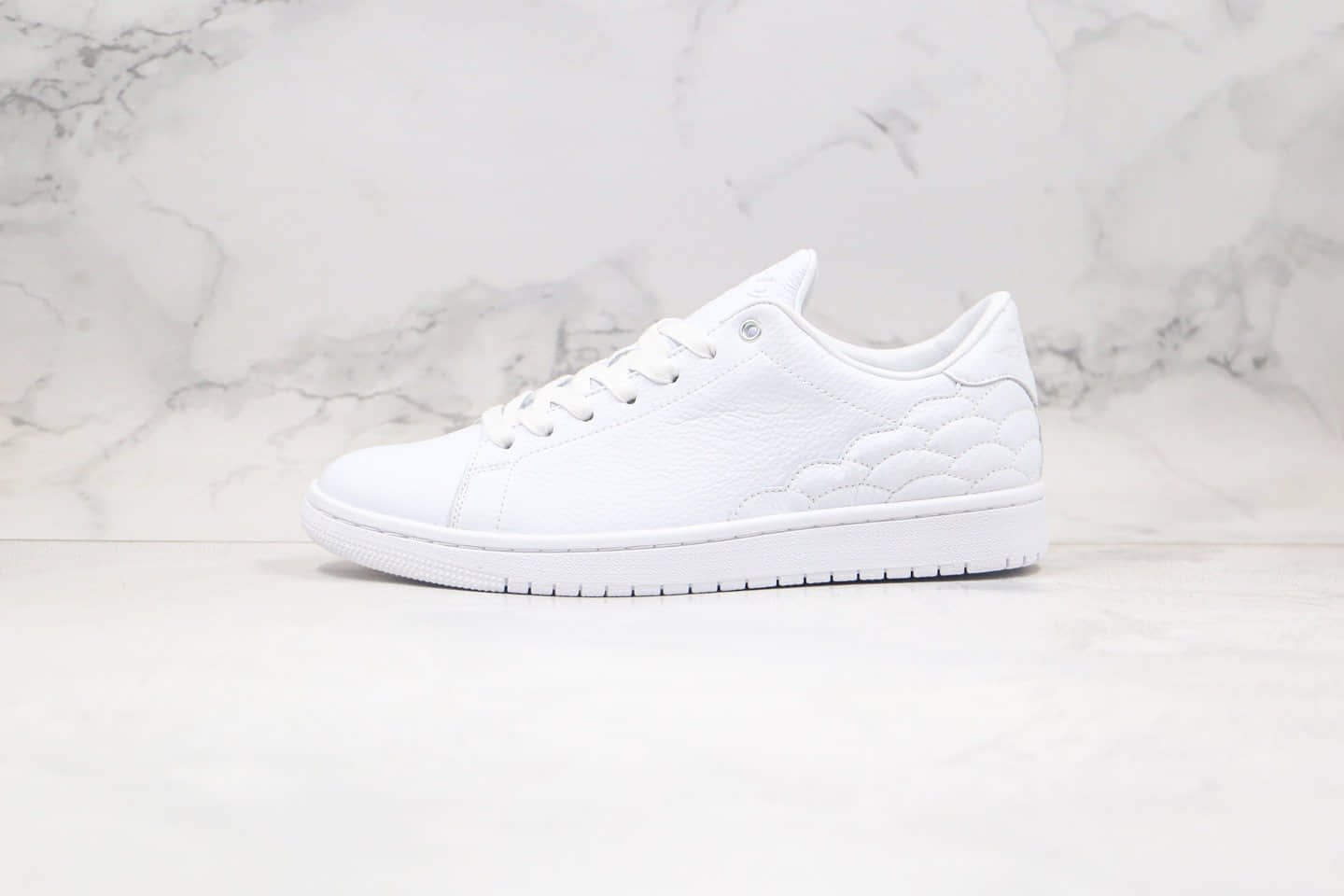 乔丹Air Jordan 1 Low Centre Court纯原版本低帮AJ1白色乔丹本人专属鞋款原盒原标原楦头纸板打造 货号：CK3022-111
