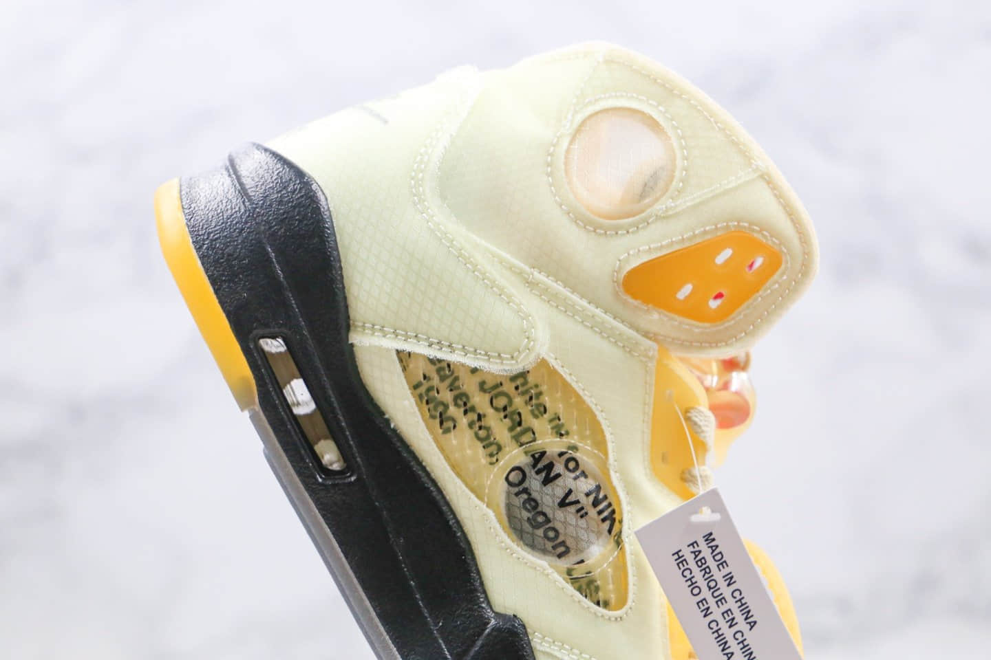 乔丹Air Jordan 5 Sail x OFF-WHITE联名款纯原版本AJ5蝉翼白帆配色原盒配件齐全 货号：DH8565-100