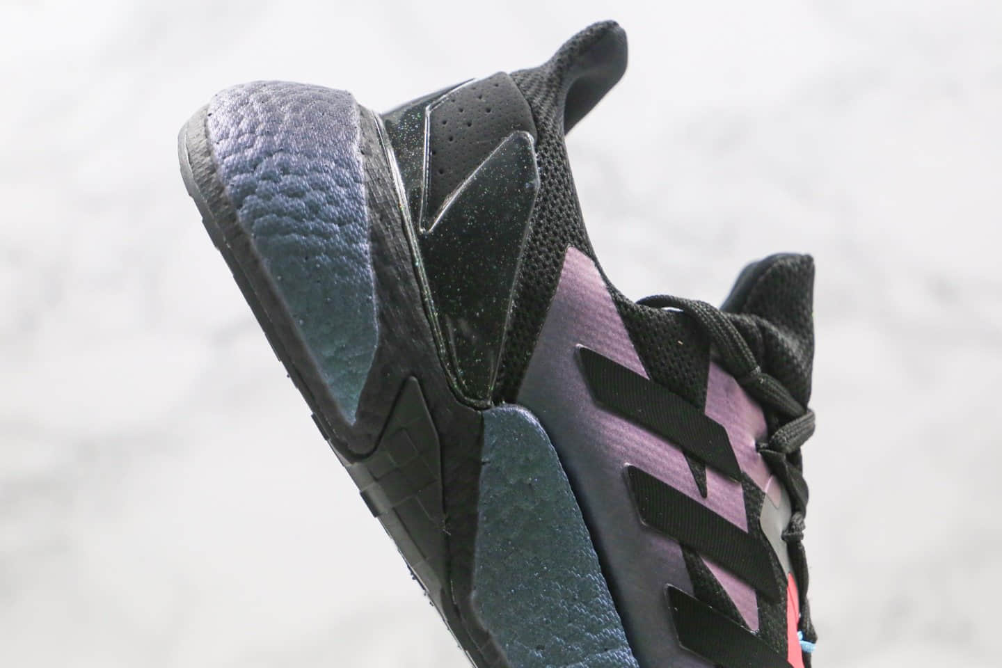 阿迪达斯Adidas Boost X9000L4纯原版本爆米花跑鞋X9000L4黑蓝紫渐变色原档案数据开发 货号：FW4910