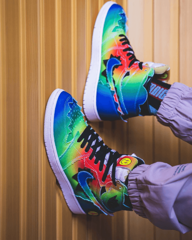 超吸睛扎染鞋面！J Balvin x AJ1上脚图释出！ 货号：DC3481-900