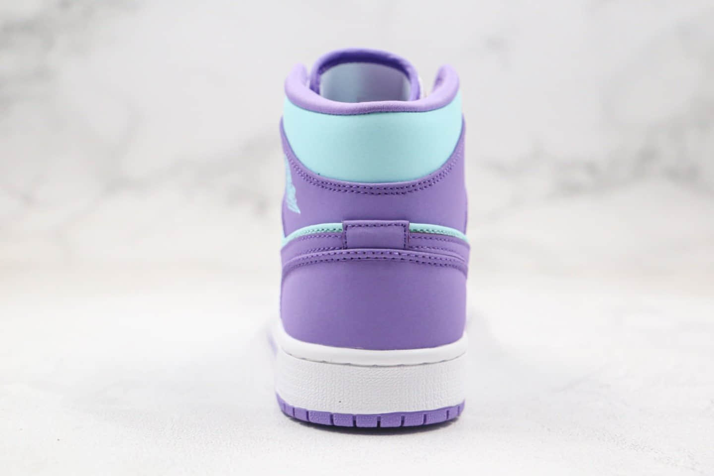 乔丹Air Jordan 1 Mid lncredible Hulk纯原版本中帮AJ1紫绿色内置Sole气垫 货号：554724-500