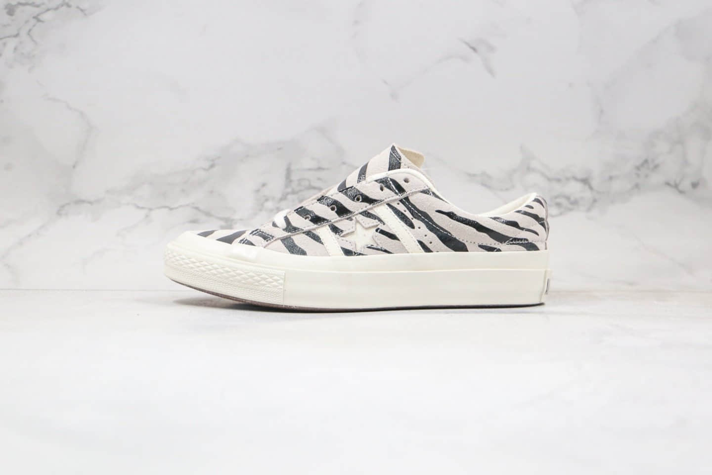 匡威Converse JACK STAR&BARS ZEBRASUEDE公司级版本低帮杰克双杠一星日本限定斑马纹配色原盒原标 货号：1CL101