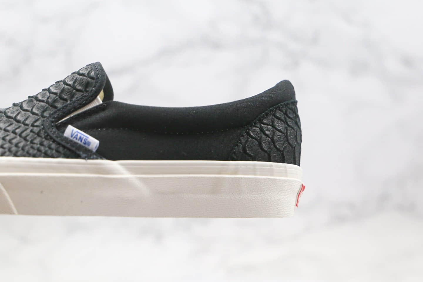 万斯Vans Slip on公司级版本懒人一脚蹬情侣帆布鞋低帮休闲板鞋黑白鳄鱼纹原厂硫化