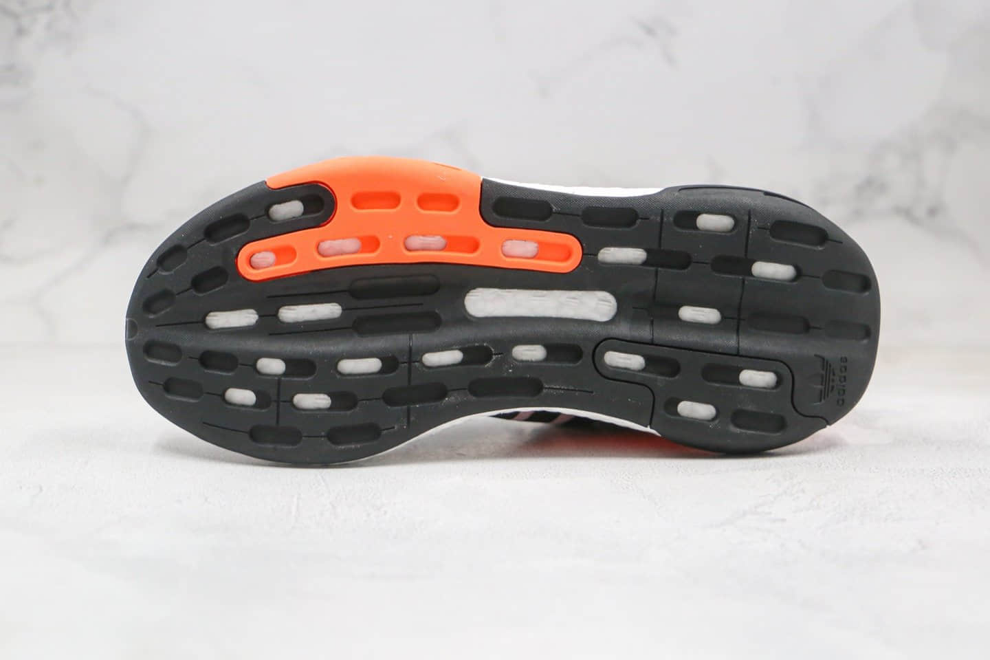 阿迪达斯adidas Originals Day Jogger Boost纯原版本陈奕迅同款夜行者2代高弹复古休闲运动跑鞋白橙色原鞋开模 货号:FY0237