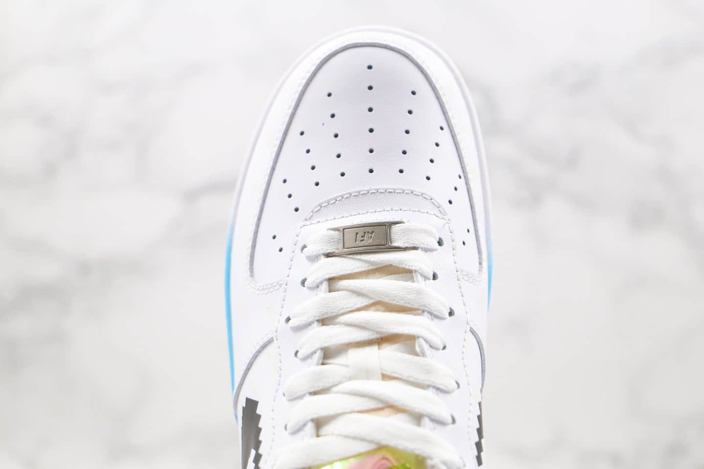 耐克Nike Air force 1纯原版本低帮空军一号电玩系列板鞋英雄联名皮肤白彩虹色原档案数据开发 货号:318155-113