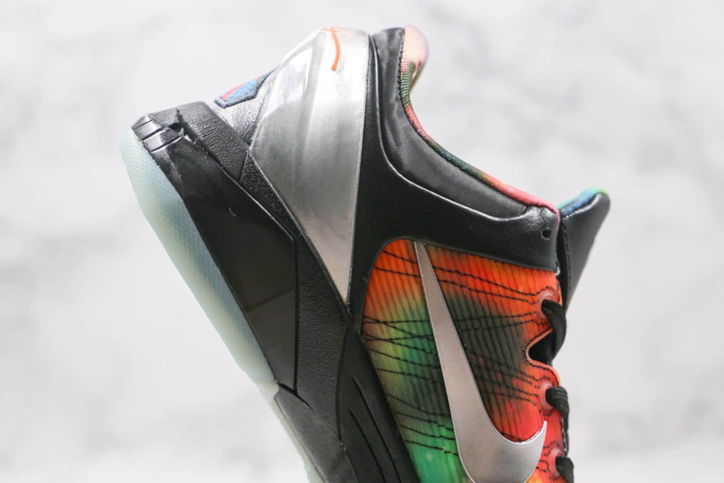 耐克Nike Zoom Kobe VII纯原版本科比7代黑绿橙色渐变篮球鞋内置碳板支持实战 货号：520810-001