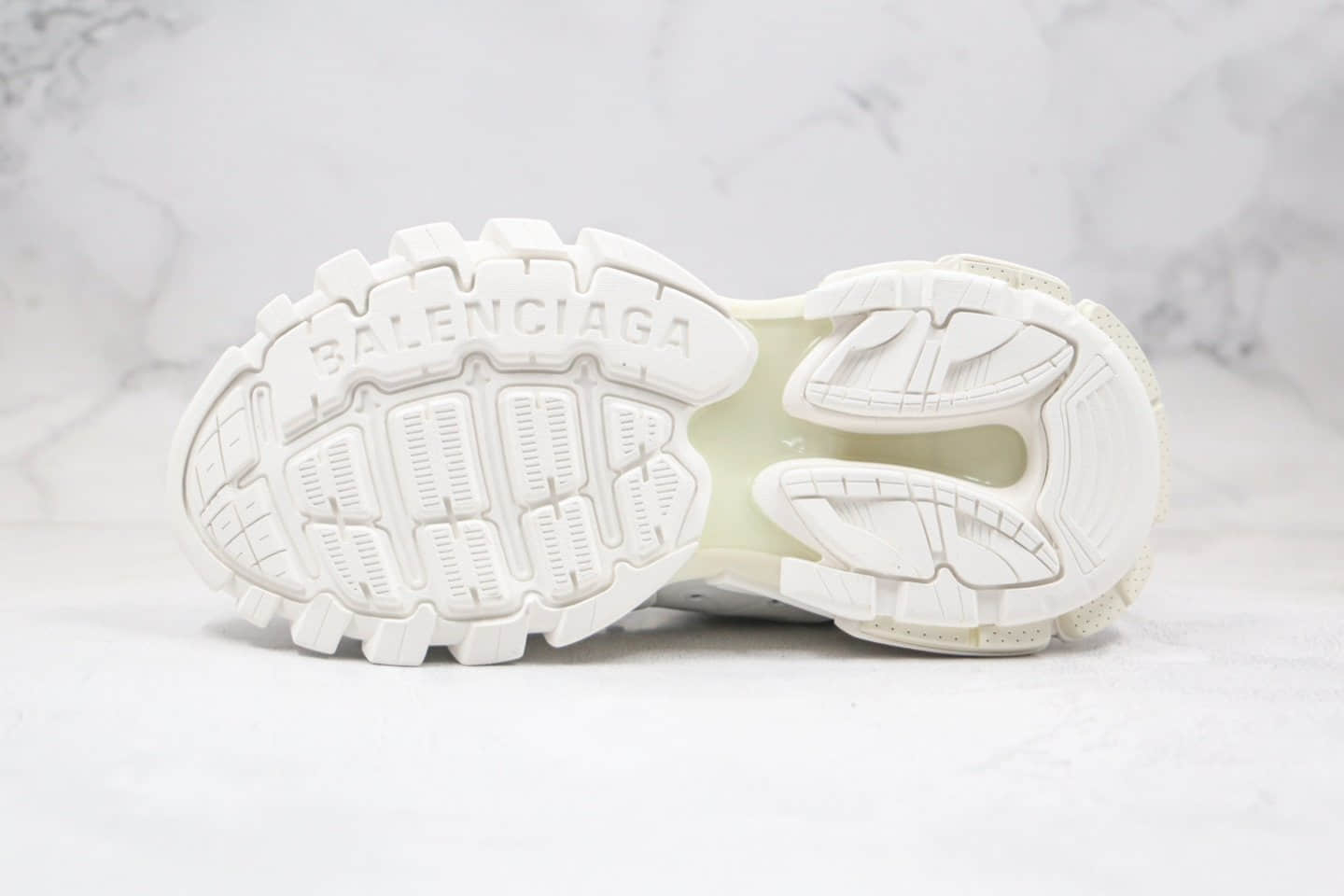 巴黎世家Balenciaga Sneaker Tess 3.0纯原版本复古老爹鞋3.0纯白色原装大盒