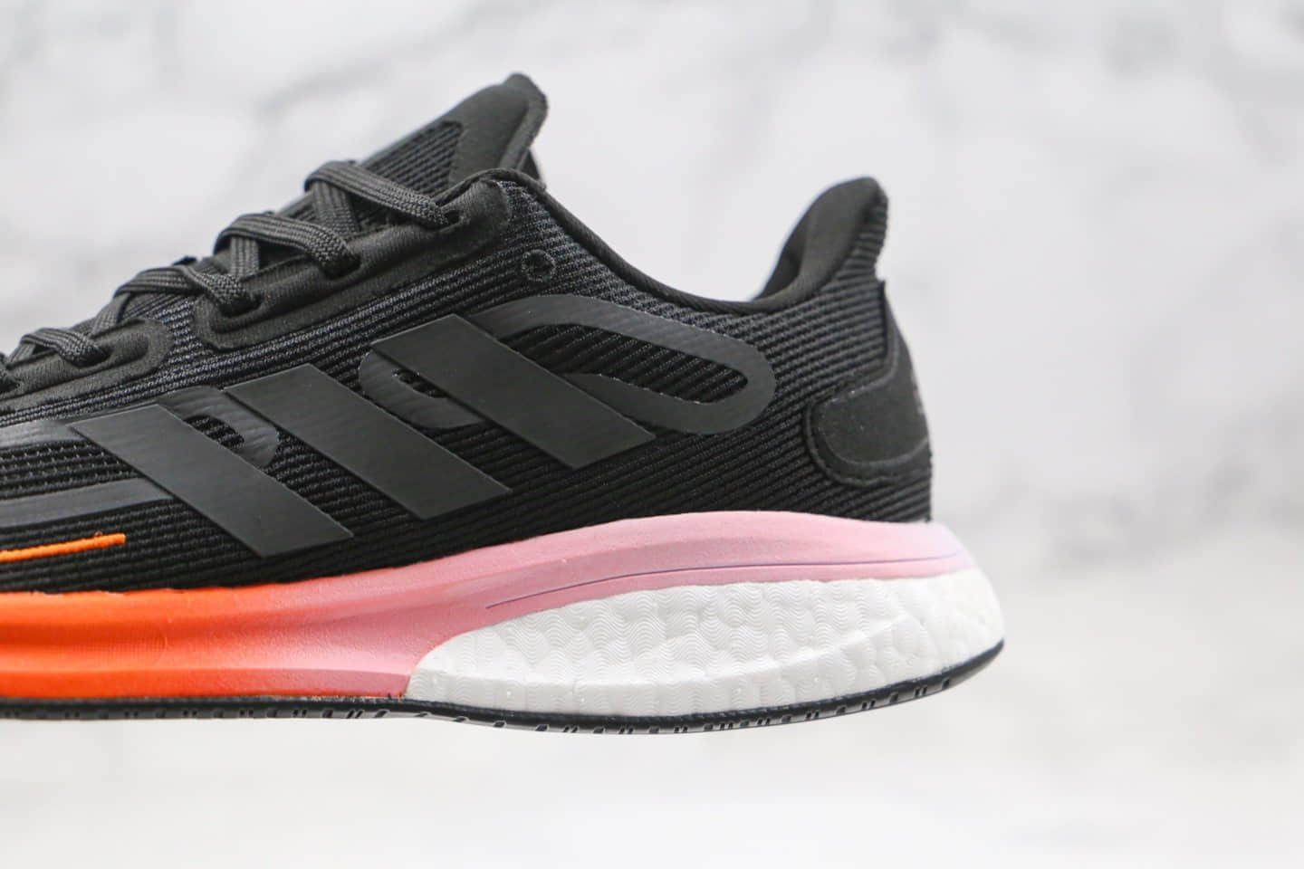 阿迪达斯adidas Boost Supernova M纯原版本爆米花马拉松跑鞋黑粉橙色内置原厂巴斯夫缓震大底 货号：FV4761