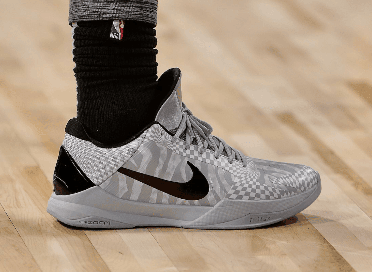 德罗赞Nike Kobe 5 Protro “Zebra”9月18日发售！ 货号：CD4991-003