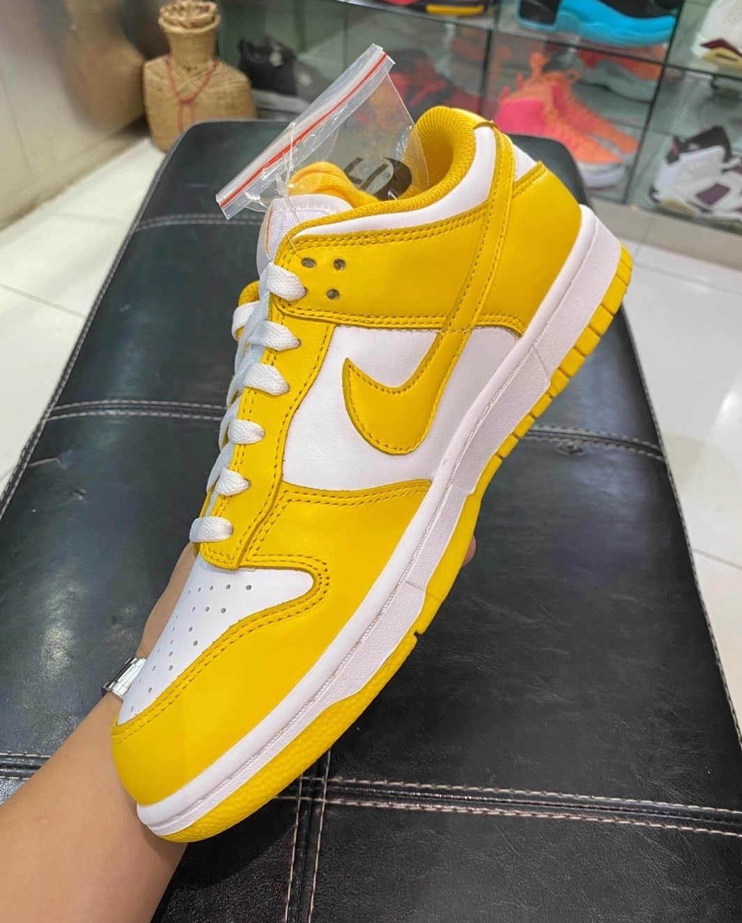活力白黄装扮!Nike Dunk Low WMNS“ Laser Orange”实物细节图释出! 货号:CU1726-901