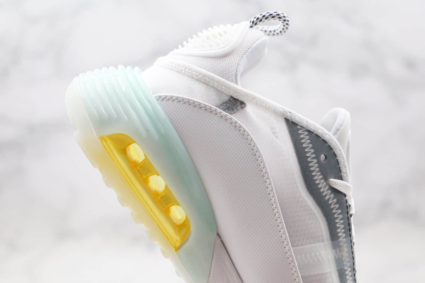 耐克Nike Air Vapormax 2090纯原版本半掌气垫Max2090白橙色内置真小潘气垫 货号：DA1502-100