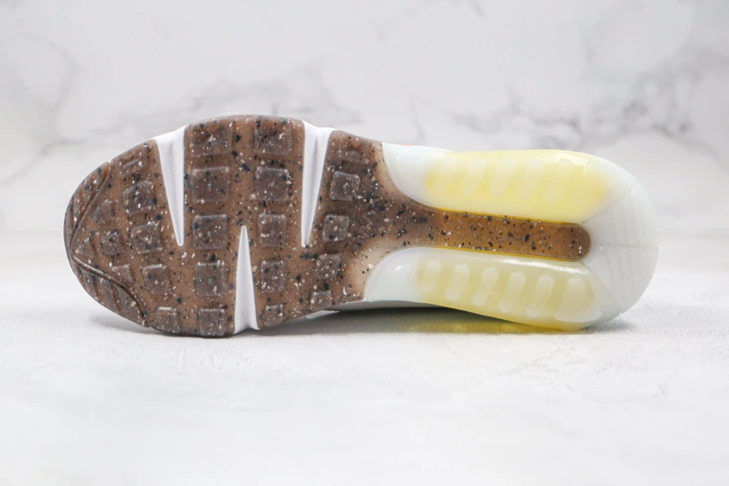 耐克Nike Air Vapormax 2090纯原版本半掌气垫Max2090白橙色内置真小潘气垫 货号：DA1502-100