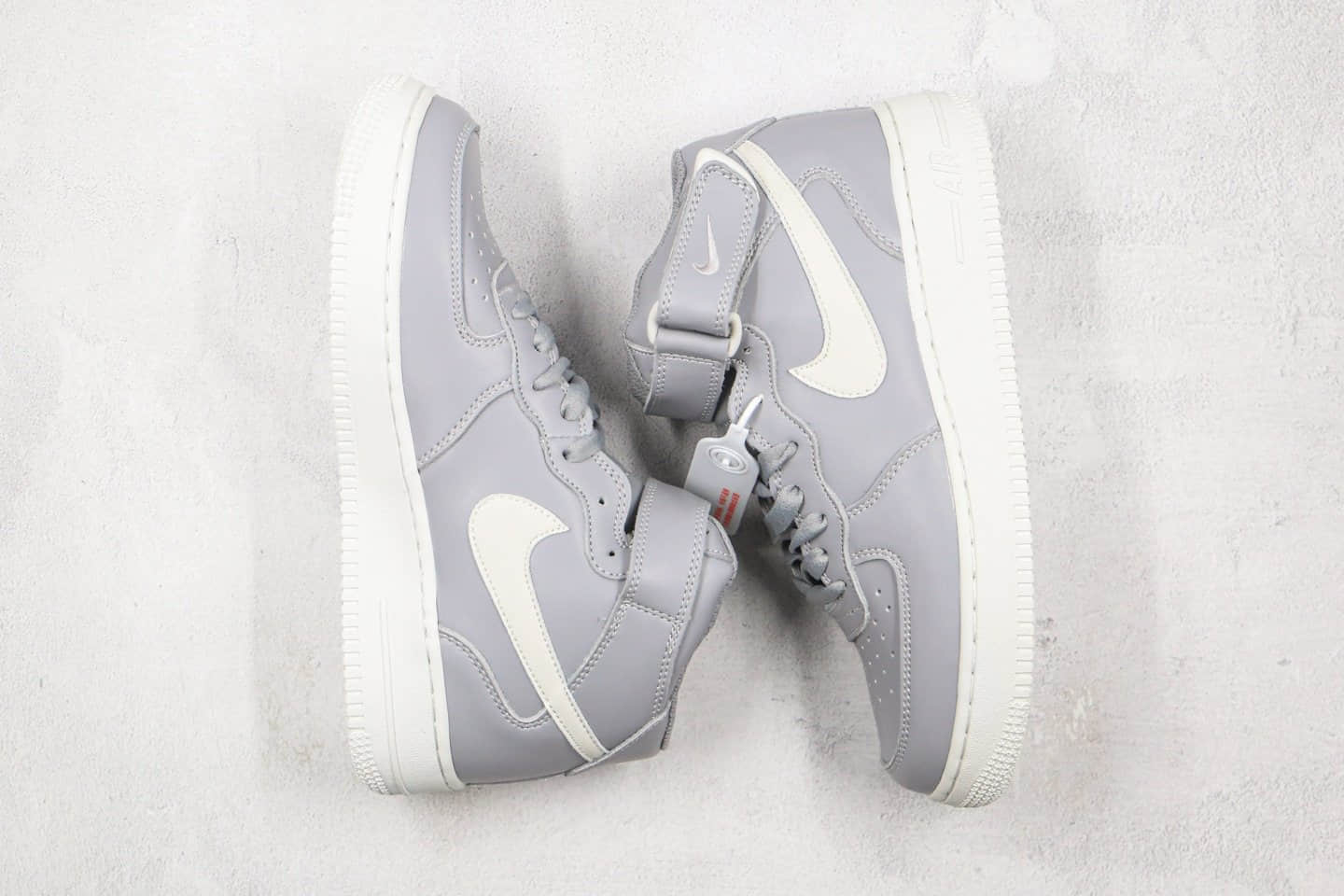 耐克Nike Air Force 1 Mid Wolf Grey纯原版本中帮空军一号灰色板鞋原档案数据开发 货号：315123-033