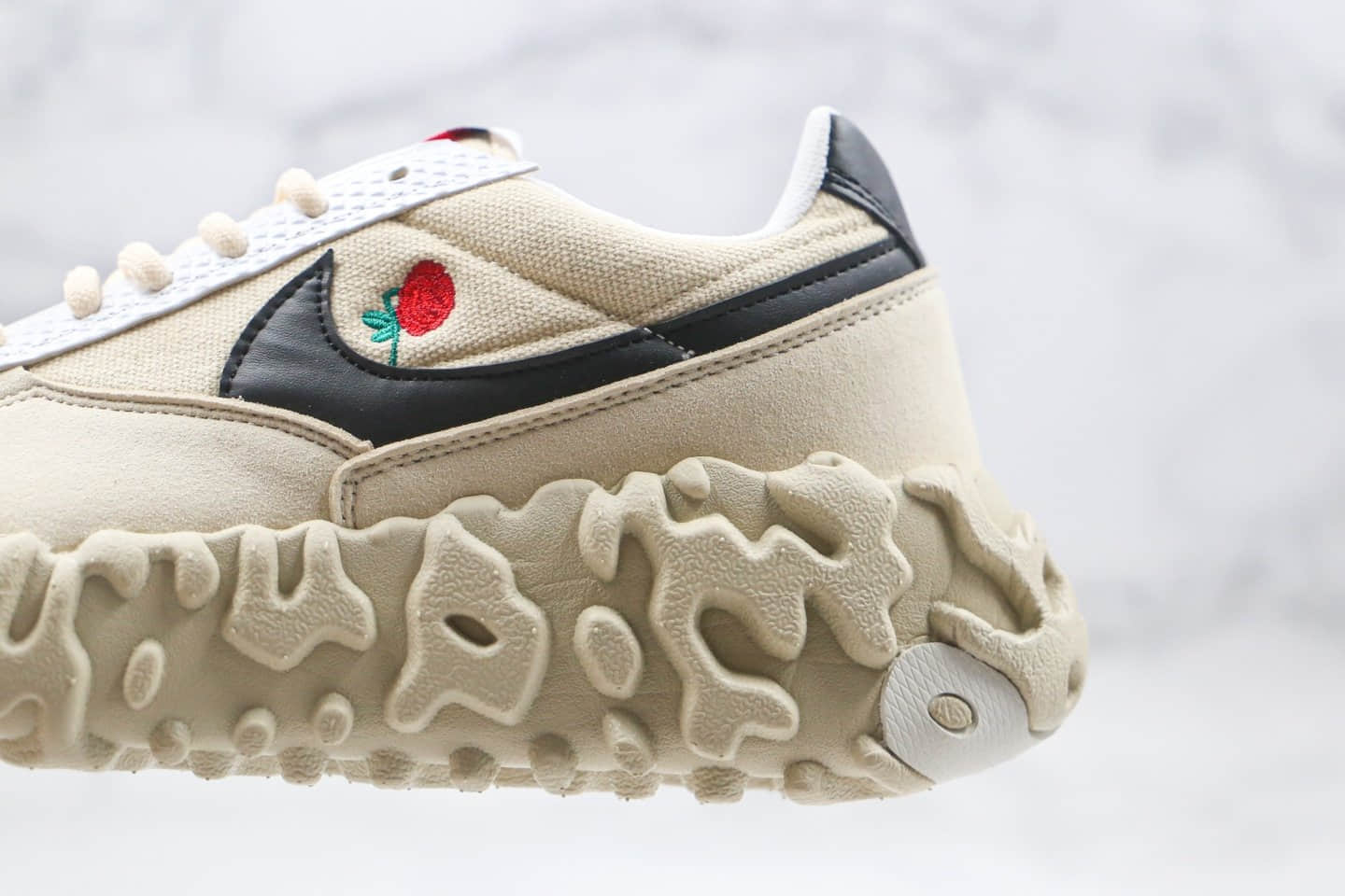 耐克Nike ISPA OverReact纯原版本瑞亚机能玫瑰花刺绣米白色老爹鞋原盒原标 货号:CQ2230-004