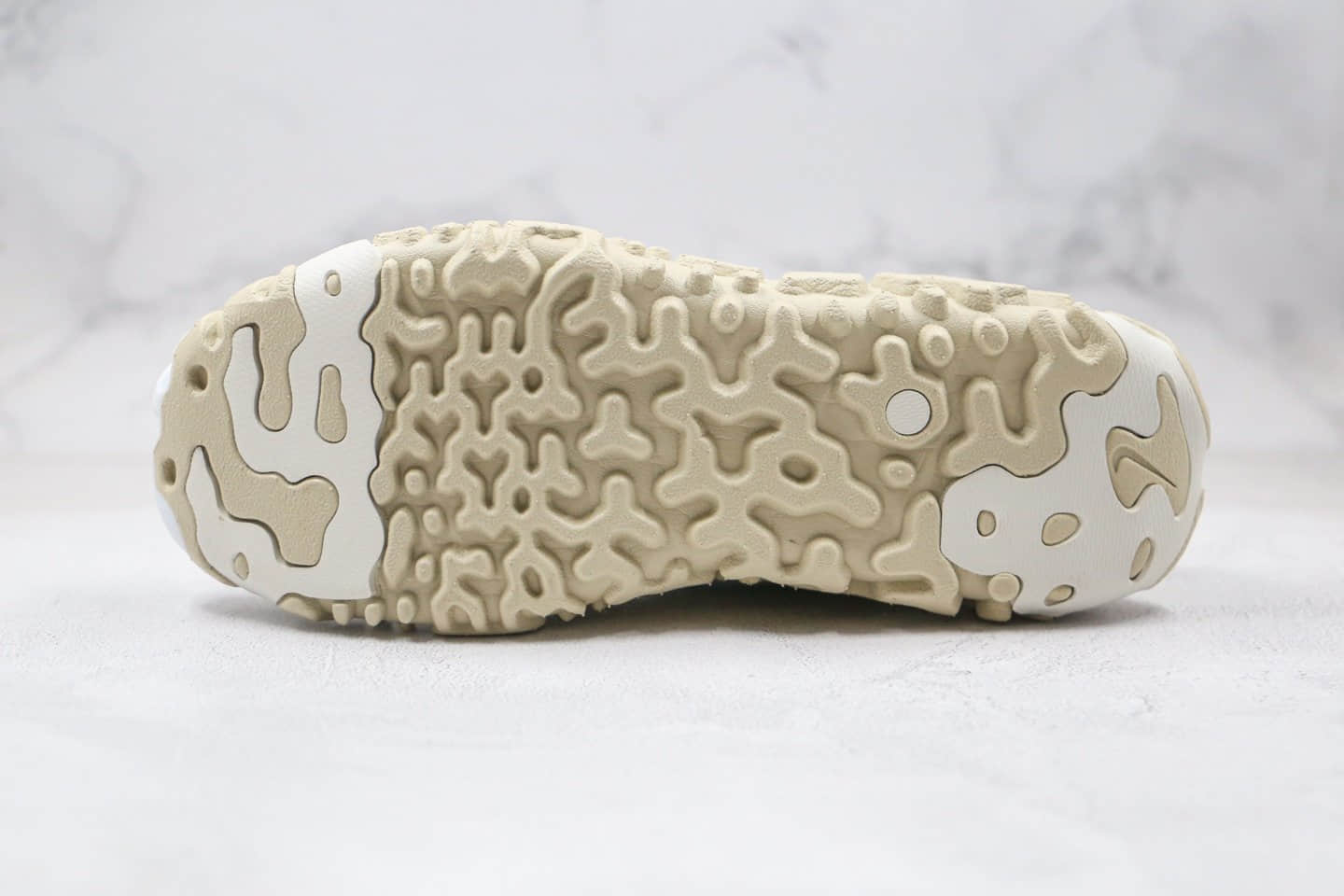 耐克Nike ISPA OverReact纯原版本瑞亚机能玫瑰花刺绣米白色老爹鞋原盒原标 货号:CQ2230-004