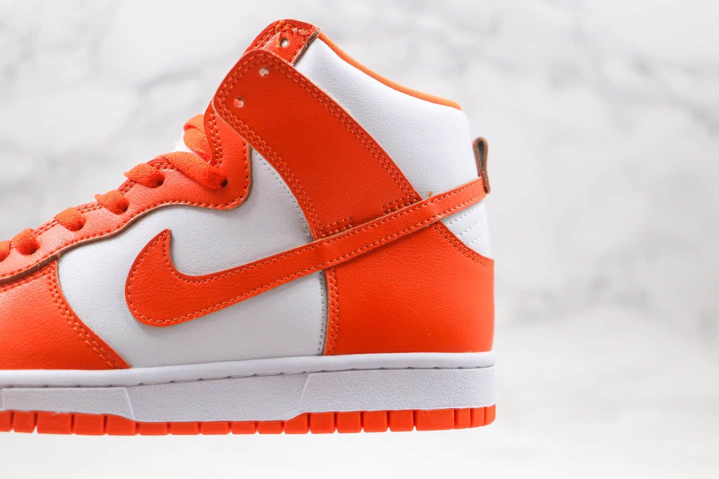 耐克Nike SB Dunk High Syracuse纯原版本高帮SB DUNK白橘色板鞋内置Zoom气垫原盒原标 货号:850477-101
